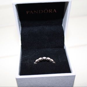 Pandora Ring